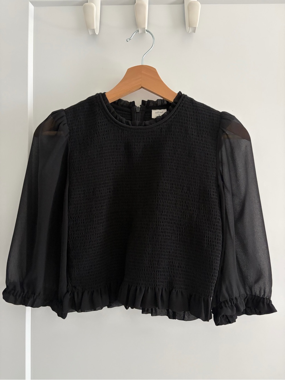 Aritzia Wilfred Short Sleeve Tempest Blouse